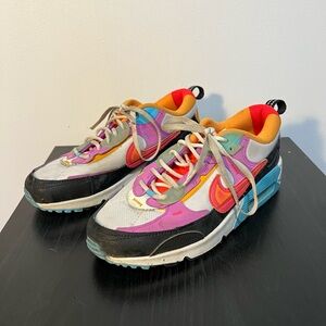 Nike Women’s Air Max Color block Sneakers Size 7 FD0821-100